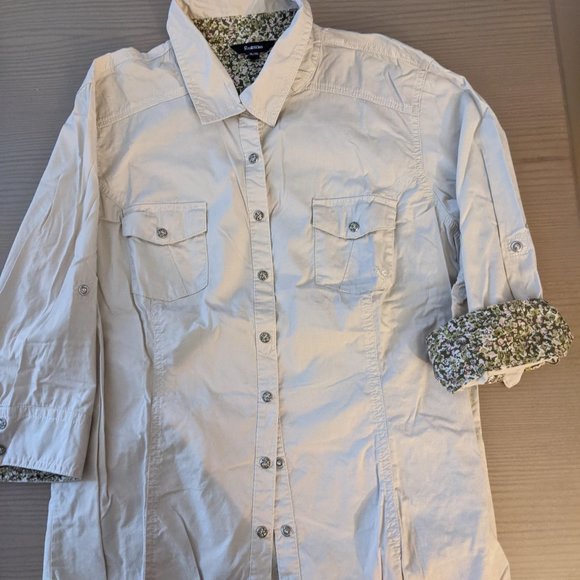 Shirts for women (All sold in 1 lot) - Picture 7 of 12